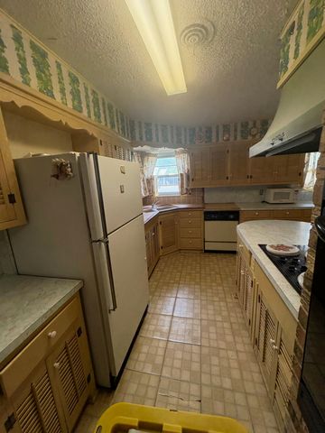 312 Bill Bradford Road, Sulphur Springs, TX 75482