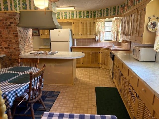 312 Bill Bradford Road, Sulphur Springs, TX 75482