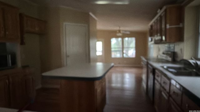 309 Hickory Run, La Vernia, TX 78121