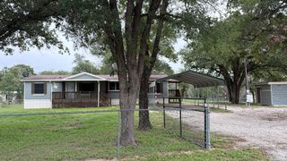 309 Hickory Run, La Vernia, TX 78121