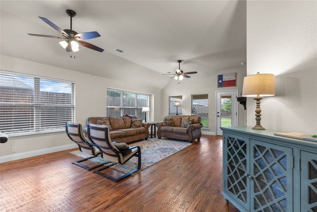 5215 Pentridge Drive, Sherman, TX 75092