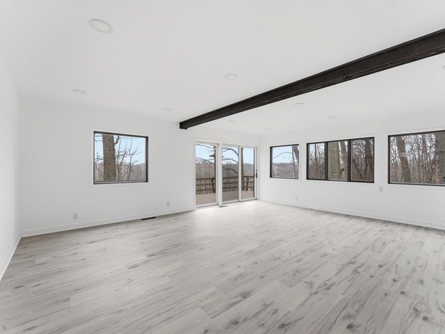 1608 N Rapids ROAD, Manitowoc, WI 54220