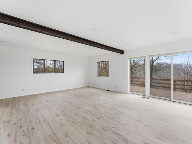 1608 N Rapids ROAD, Manitowoc, WI 54220