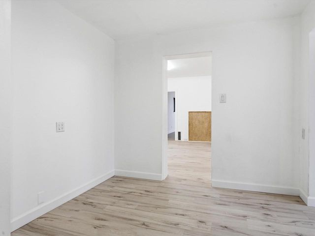 1608 N Rapids ROAD, Manitowoc, WI 54220