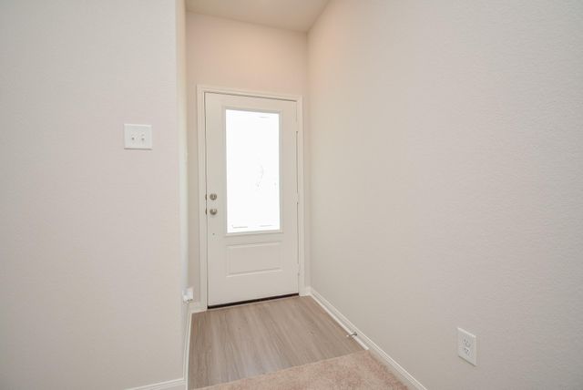 8022 Burnt Orchid Drive, Houston, TX 77016