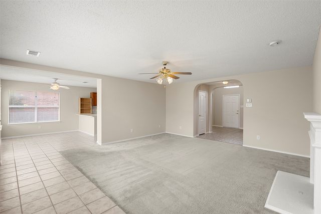 308 Valley Ridge Drive, Red Oak, TX 75154