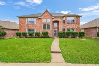 308 Valley Ridge Drive, Red Oak, TX 75154