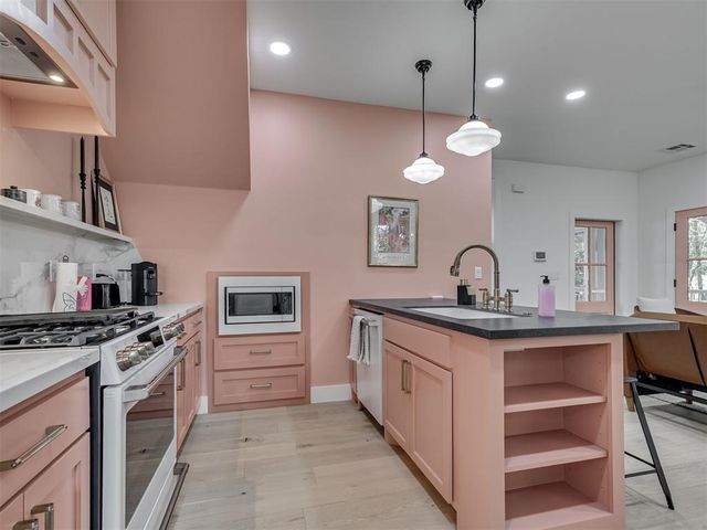 18246 Willowbrooke Court, Norman, OK 73093