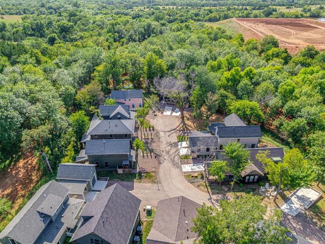 18246 Willowbrooke Court, Norman, OK 73093