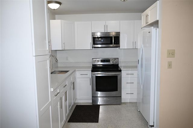 8298 FAY AVENUE, North Port, FL 34287