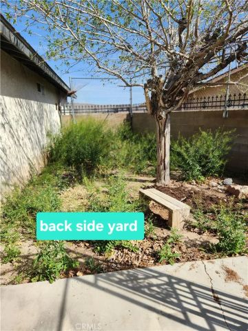 961 Chateau, Barstow, CA 92311