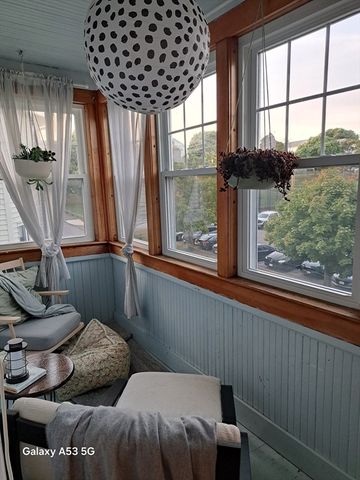 40 Ames St 3, Worcester, MA 01604