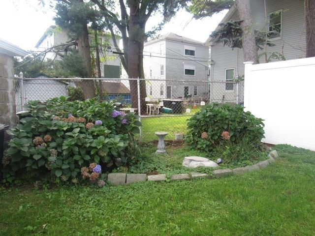 40 Ames St 3, Worcester, MA 01604