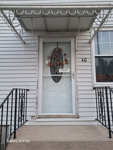 40 Ames St 3, Worcester, MA 01604