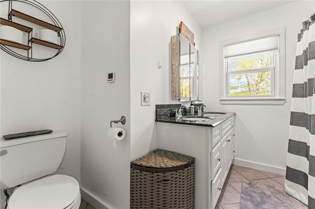 304 Post Road, Westerly, RI 02891
