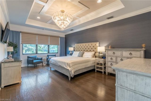 4347 Aurora ST, Naples, FL 34119