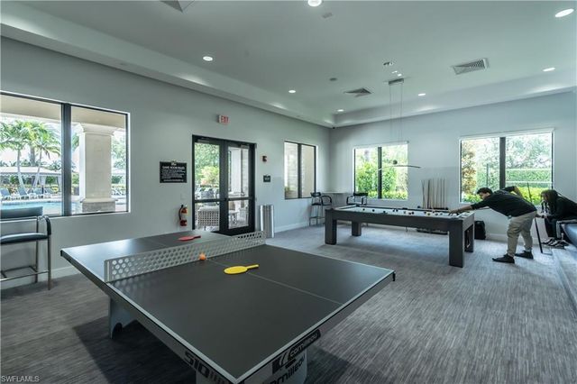 4347 Aurora ST, Naples, FL 34119