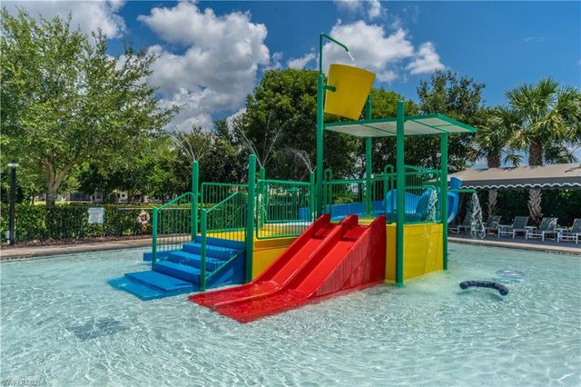 4347 Aurora ST, Naples, FL 34119