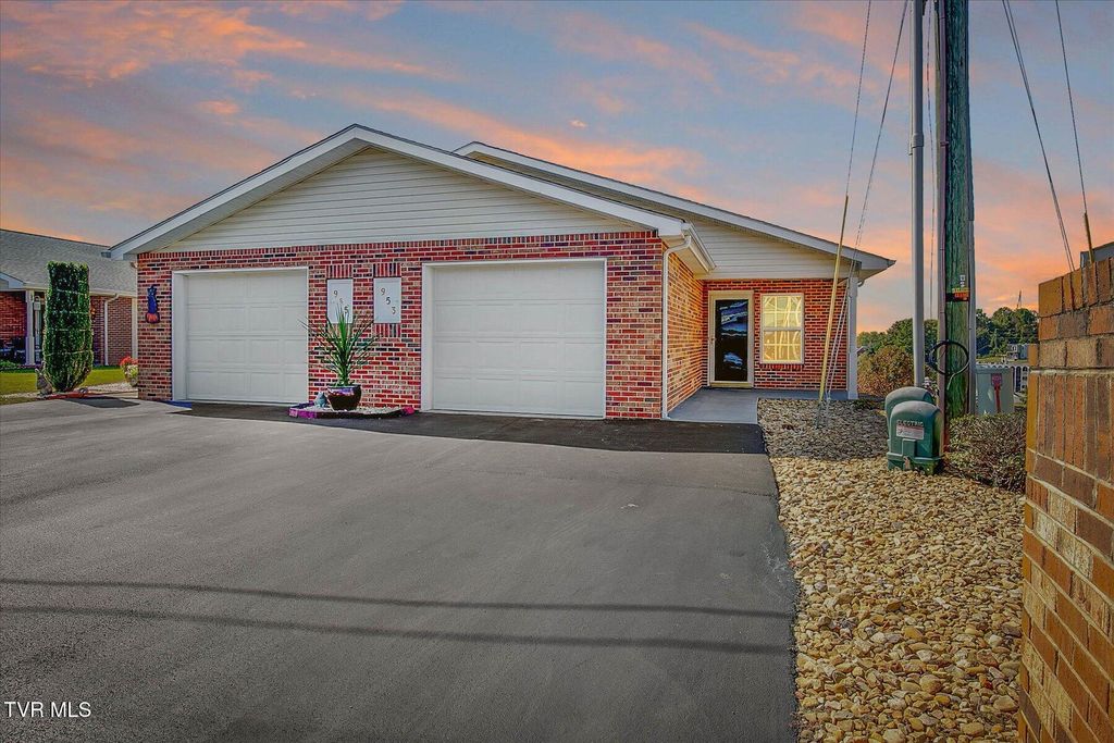 953 Cornerstone Court, ., Kingsport, TN 37660