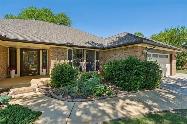 6812 Newman Drive, Oklahoma City, OK 73162