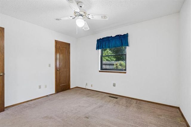 6812 Newman Drive, Oklahoma City, OK 73162