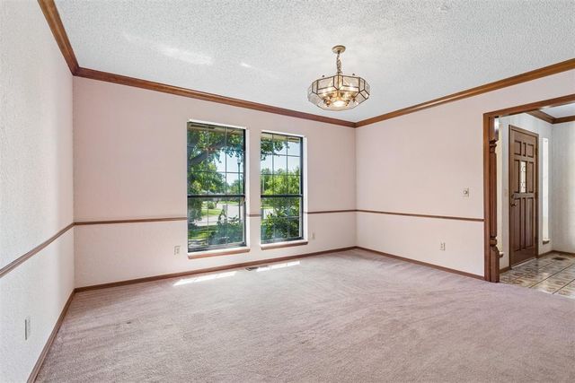6812 Newman Drive, Oklahoma City, OK 73162