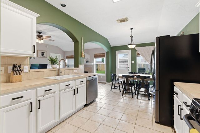 16531 Sperry Gardens Drive, Houston, TX 77095