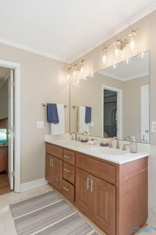 162 Whippoorwill Drive, Huntsville, AL 35811