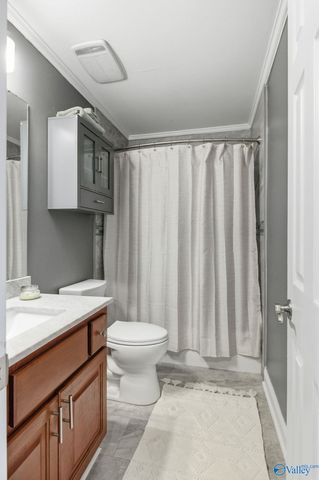 162 Whippoorwill Drive, Huntsville, AL 35811