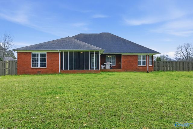 162 Whippoorwill Drive, Huntsville, AL 35811