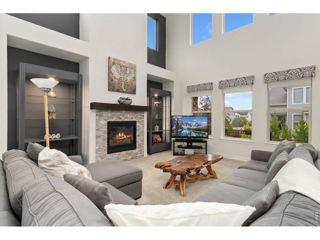 6002 Fall Harvest Way, Fort Collins, CO 80528