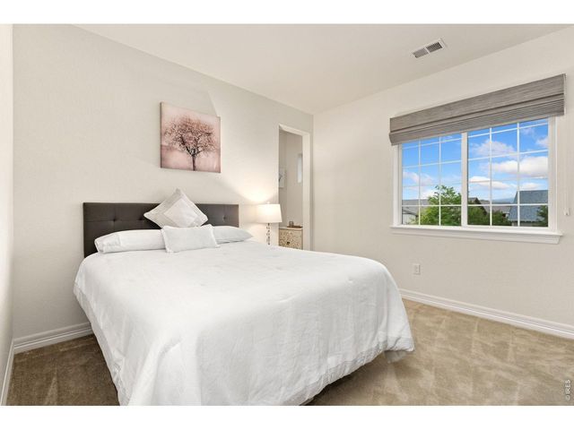 6002 Fall Harvest Way, Fort Collins, CO 80528