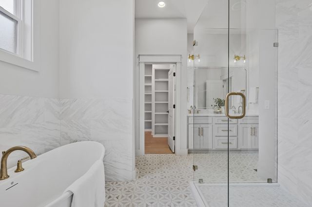 615 N 9th St, Nashville, TN 37206