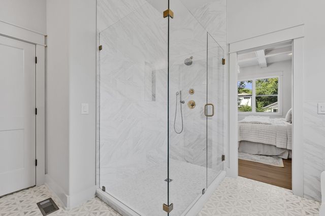 615 N 9th St, Nashville, TN 37206