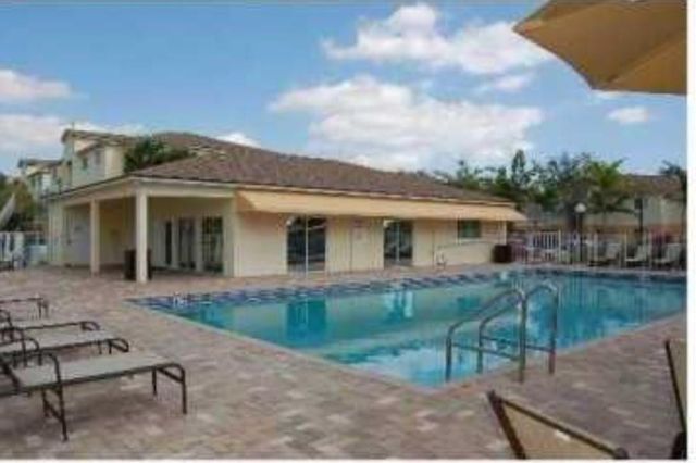 3700 N 56TH Avenue 1030, Hollywood, FL 33021