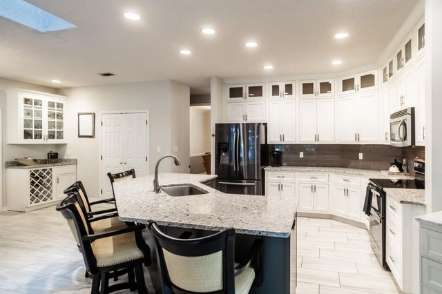 282 Wava Avenue, Niceville, FL 32578