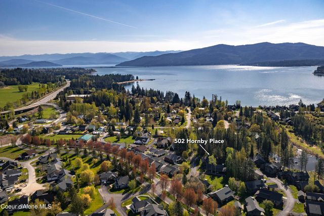 502 Hornby PL, Dover, ID 83825