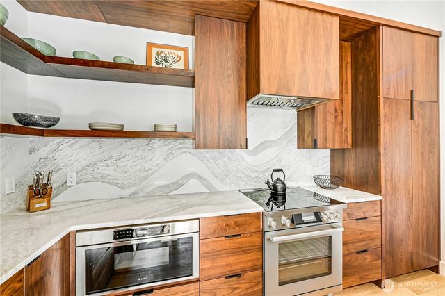 192 Condon Lane, Port Ludlow, WA 98365