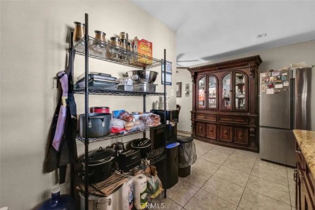2295 Ramona, San Bernardino, CA 92411