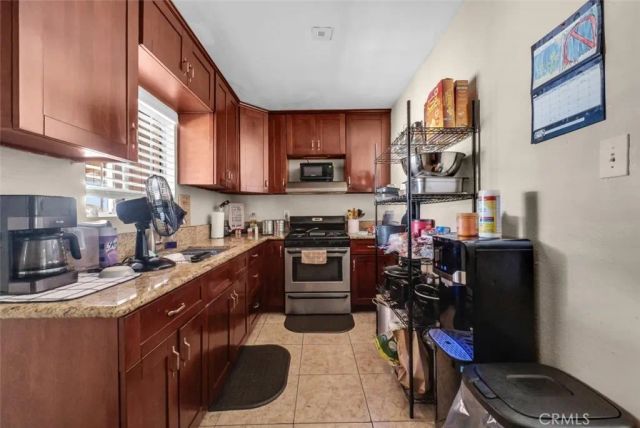 2295 Ramona, San Bernardino, CA 92411