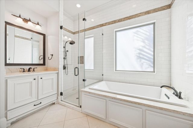 1525 Wakefield Drive, Houston, TX 77018