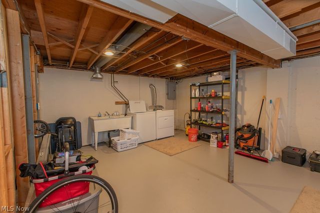 260 Horn Street, Barberton, OH 44203