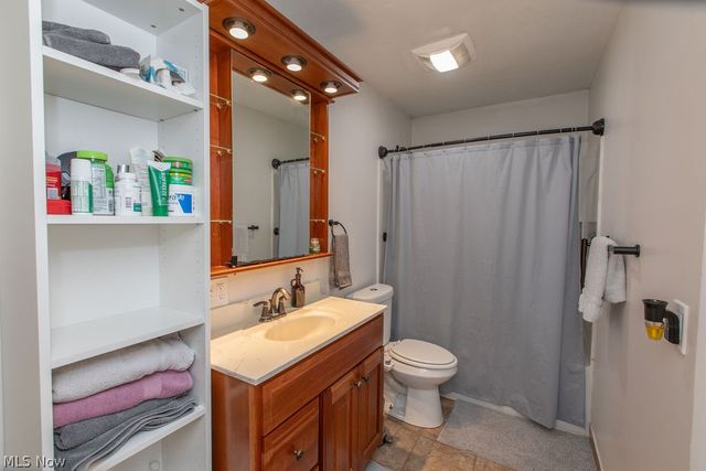 260 Horn Street, Barberton, OH 44203