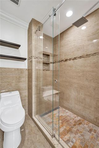 9950 SW 12th St, Pembroke Pines, FL 33025