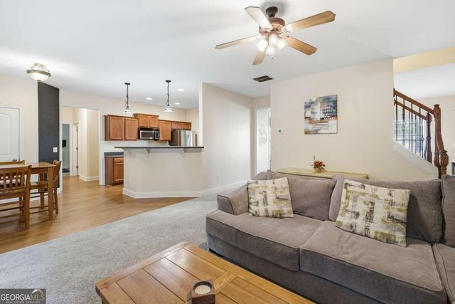 4273 Creekrun Circle, Buford, GA 30519