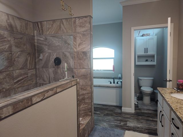 1898 E 332nd Road, Polk, MO 65727