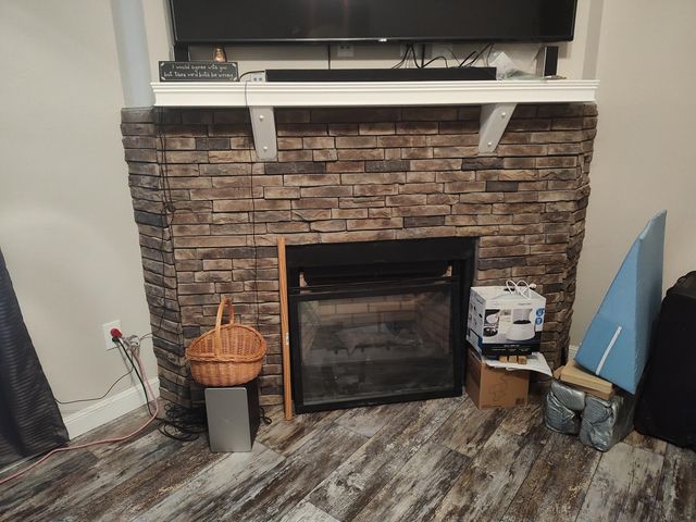 1898 E 332nd Road, Polk, MO 65727