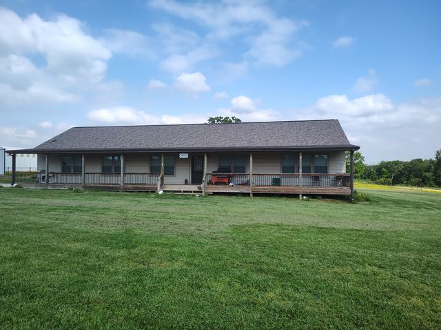 1898 E 332nd Road, Polk, MO 65727