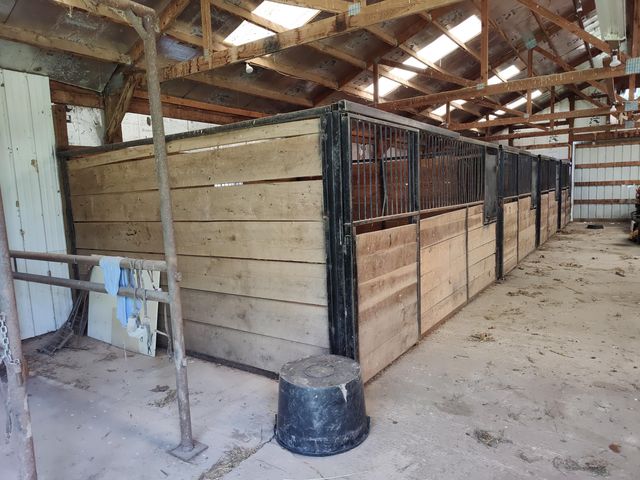 1898 E 332nd Road, Polk, MO 65727