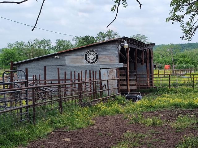 1898 E 332nd Road, Polk, MO 65727